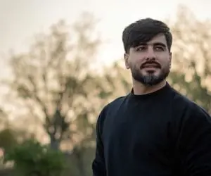 آواز محلی؛ سعید حسینی با صدای خش دارش آهنگ لری بختیاری خوند به هق هق گریه میندازتت