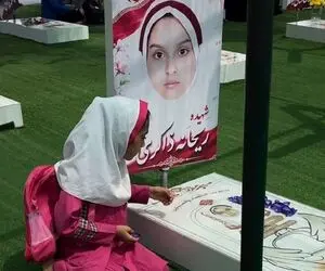 آواز احساسی؛ دختری بر سرمزار رفیق شهیدش تو میناب