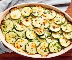 طرز تهیه گراتن کدو؛ یه غذا همه پسند و بی دردسر که با طعمش واست معجزه می‌کنه