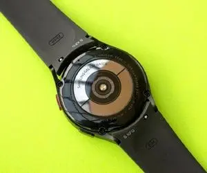 سامسونگ Galaxy Watch۴ را به اندازه ابزار پزشکی دقیق می‌داند