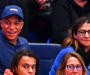 تمسخر رئال توسط مادر امباپه!