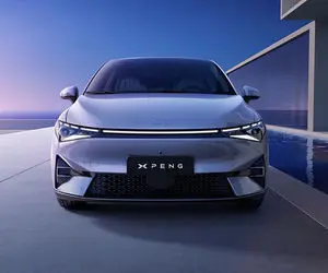 خودروی مدرن چینی Xpeng با رادارهای لیزری در نمایشگاه شانگهای