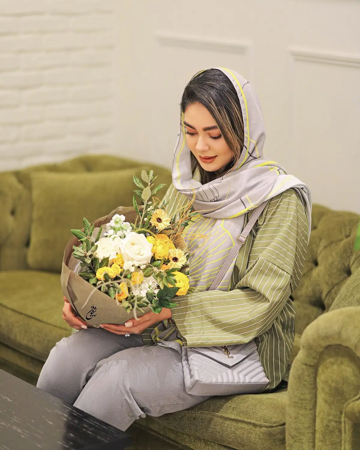 مانتو طوسی رو چطور ست کنیم؟