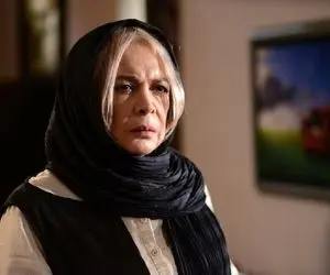 (عکس) حال پریشان ستاره اسکندری در مراسم تشییع جنازه بیتا فرهی