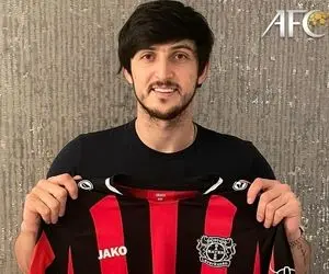 (عکس) سردار آزمون رسماً به بایرلورکوزن پیوست!