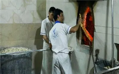 موج اعتراض نانوایان از مشهد تا اهواز/ قیمت نان افزایش می‌یابد؟