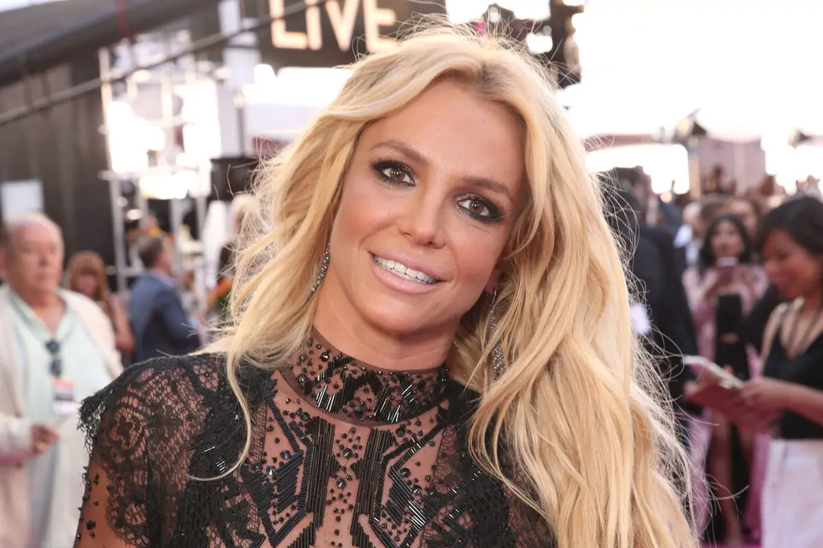 britney-spears-g-1