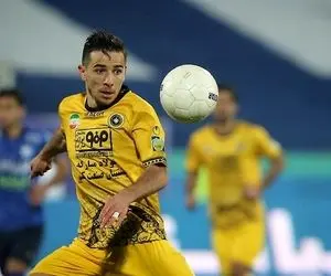 ستاره پرسپولیسی سپاهان در تور استقلال!