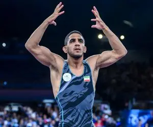 (ویدئو) خوشحالی همسر رحمان عموزاد و نوزادش بعد از برد مقابل حریف ژاپنی