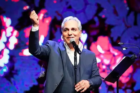 آواز شاد/مهران مدیری از امشب شب مهتابه حبیبم را میخوام میخونه/کنسرت ترکیده 