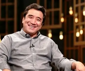 سکانس خندان؛ خاطره خداد عزیزی از سریال برره و عادتی که براش گذاشت مدیری رو غشوند