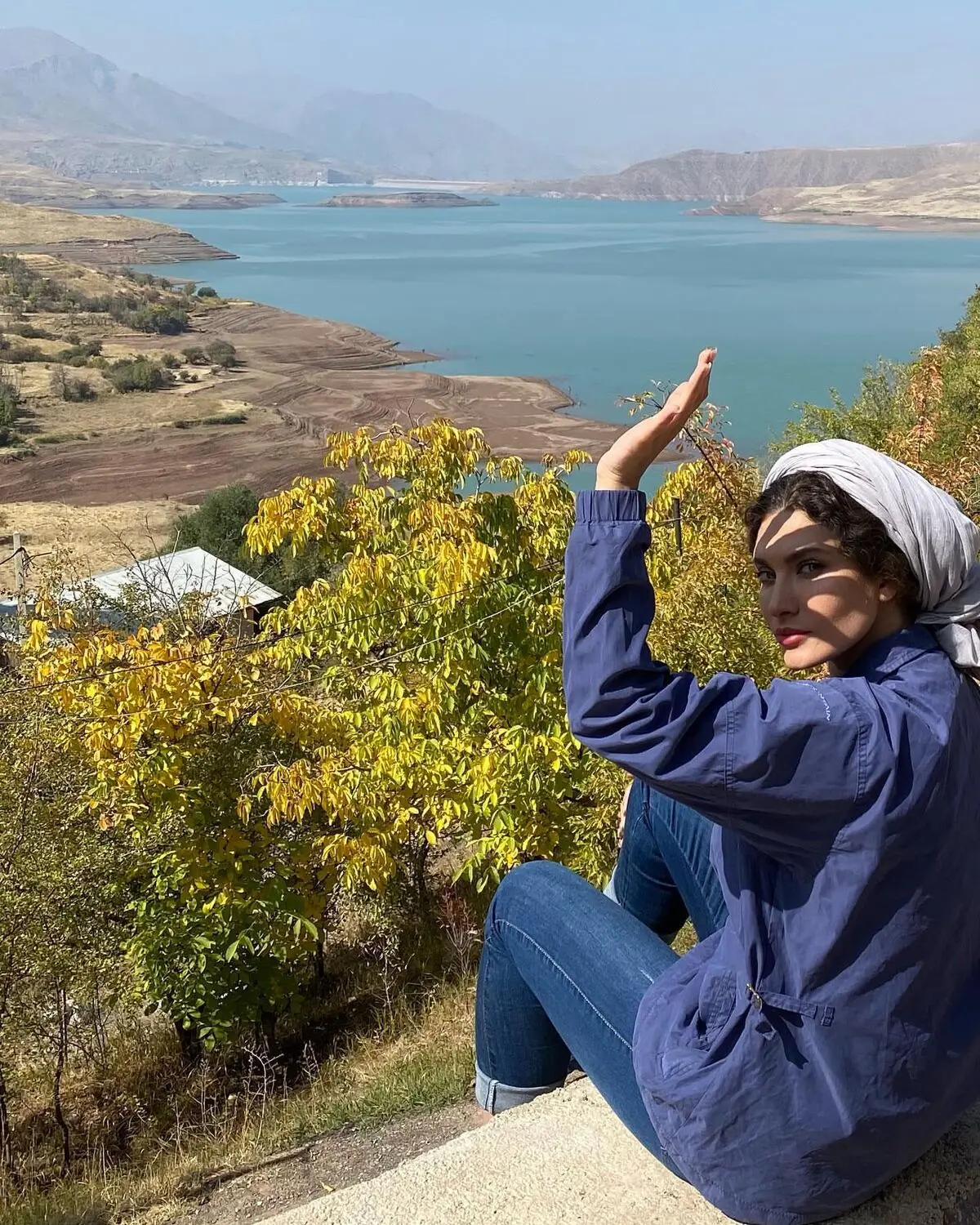 dhjdfj