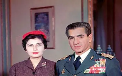 سفر به ایام کهن 1335؛ سرک کشی محمدرضا پهلوی و ثریا اسفندیاری در هند