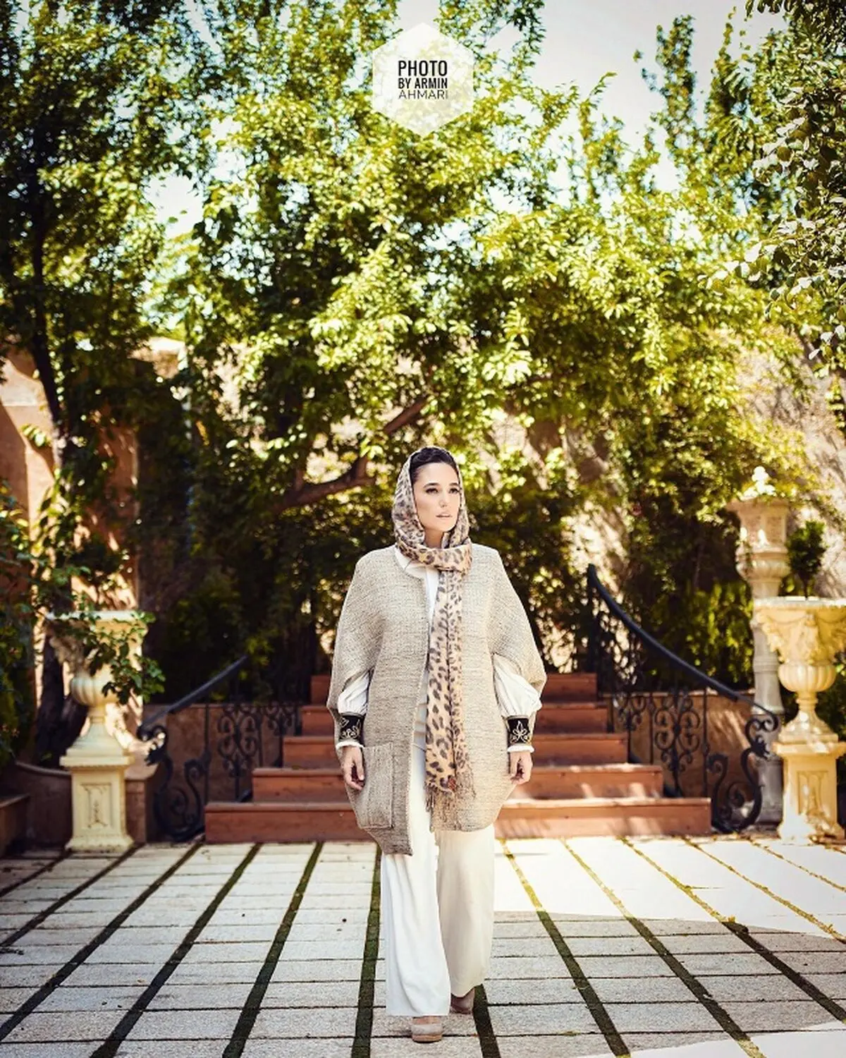 نگار جواهریان
