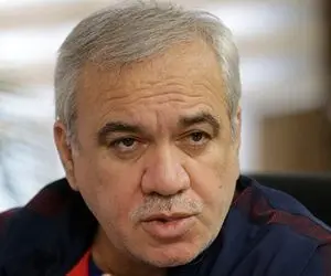 فتح‌الله‌زاده: ۸۰۰ میلیارد پول به استقلال رسیده یک جام نگرفته‌اند!