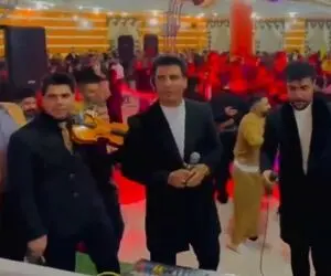 آهنگ محلی؛ فرشید حکمتی و اسماعیل پیرامون تو عروسی چه آواز خوندن