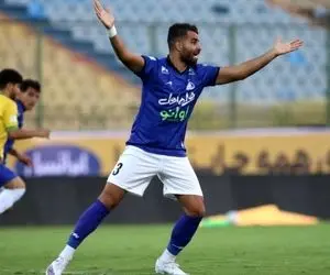 وقتی چشم  ۱۰ تا ۲۰ خانواده به دست مدافع استقلال است