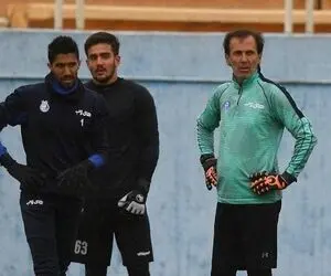 (عکس) دروازه‌بان پرسپولیس به استقلال پیوست