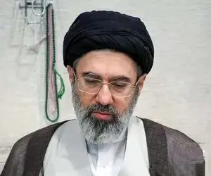 نام رهبر انقلاب روی موشک سپاه پاسداران نوشته شد +عکس