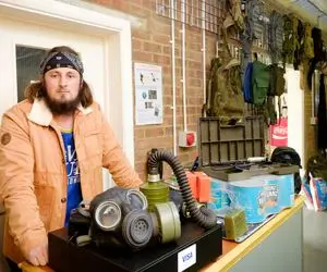 اروپا از ترس جان مردم در مغازه هایش چیزهای عجیبی می فروشد