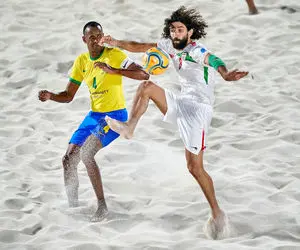 خلاصه فینال فوتبال ساحلی ایران و برزیل؛ قهرمانی با دو گل تماشایی