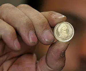 سکه بازان چشم انتظار افزایش قیمت دلار