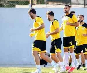 (عکس) ماجرای چمدان‌های بزرگ تیم ملی فوتبال ایران در سفر به لبنان چه بود؟