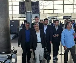 چرا نمی گذارند احمدی نژاد به گواتمالا برود؟ او ممنوع الخروج است؟