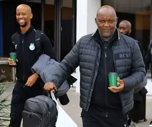 موسیمانه و دستیارانش با پروازی از ایران رفتند