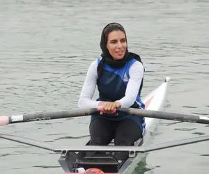 اعتراض زینب نوروزی  با دست زخمی؛ جایزه برای قهرمانی است نه باخت البته به جز فوتبال!