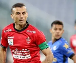 مدافع سرشناس پرسپولیس به تراکتور می‌رسد؟