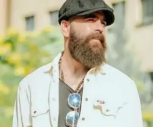 وقتی معین زندی بعد از سوتی کنسرتش محکم به سرش می کوبد!