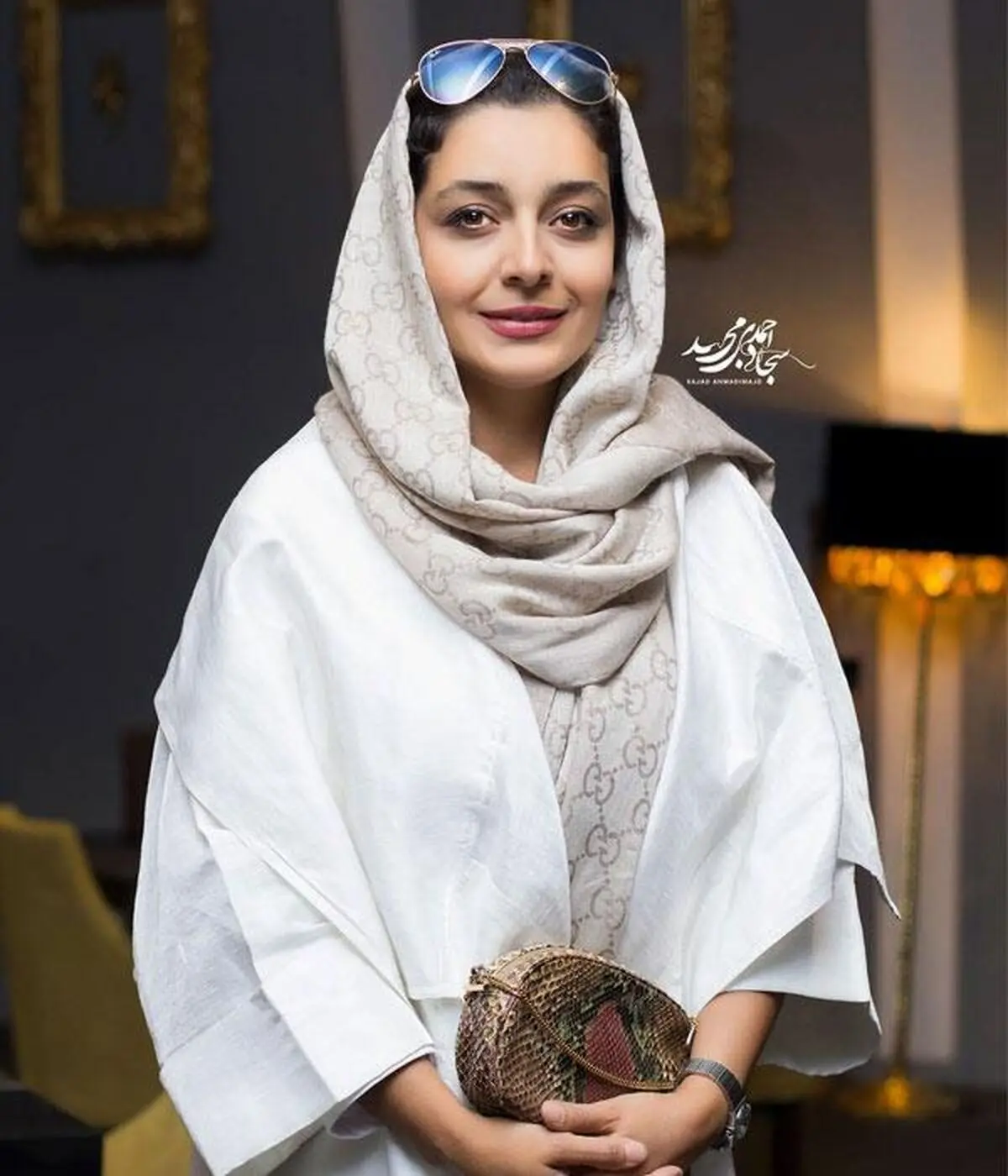 ساره بیات