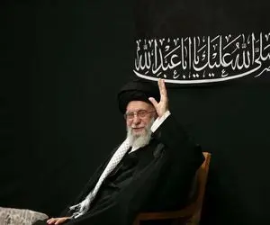 (ویدئو) لحظه ورود رهبر انقلاب به حسینیه امام خمینی دقایقی پیش