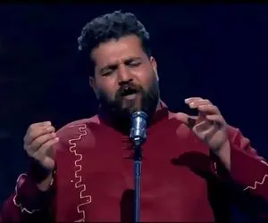 آواز احساسی؛ مرده با صدای بهشتیش طوری خوند که همه انگشت به دهن موندن بنازم