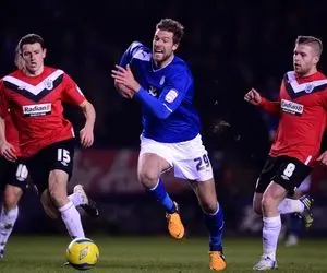 بازیکن لسترسیتی در راه استقلال