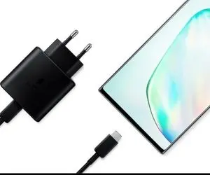 سامسونگ شارژرِ در جعبه را برای میان رده های خود نیز حذف خواهد کرد!