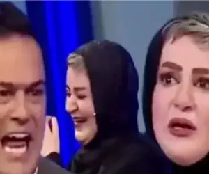 سکانس خندان/آهنگی گیر داده به نعیمه میگه من عاشقتم نفهم باید زنم بشی