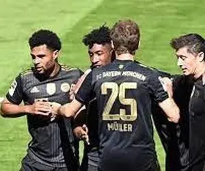 پیروزی پرگل بایرن‌مونیخ در برابر آگسبورگ