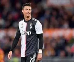 رونالدو در یوونتوس می‌ماند؟