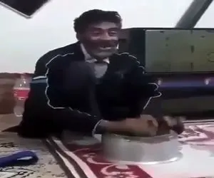 آواز جگرسوز؛ مرد زاغه نشینو از خرابه آووردن پناه دادن برا تشکر ازشون خوند دلت میریزه