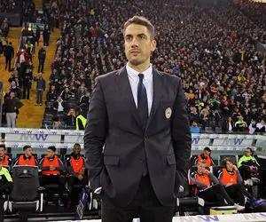 سرمربی سابق رئال بتیس در راه استقلال؟!