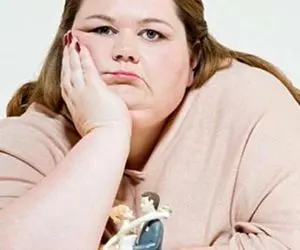 تاثیر چاقی و اضافه وزن بر کاهش لذت جنسی 