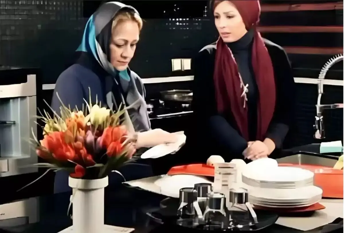 نیوشا