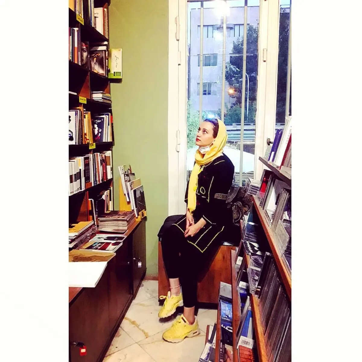mahtabjamii_116436185_191943275676072_1426174665881752816_n