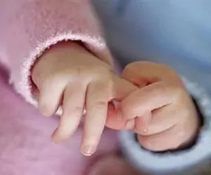 از کجا بفهمیم بچه پسره یا دختر؟ 