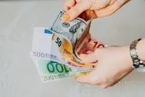 جدیدترین قیمت دلار، یورو و تتر امروز چهارشنبه ۲۵ شهریور ۱۴۰۵
