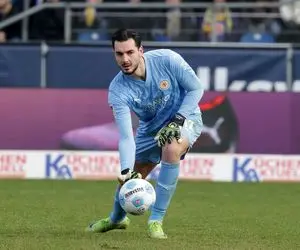 جانشین بیرانوند از سوئد می آید؟