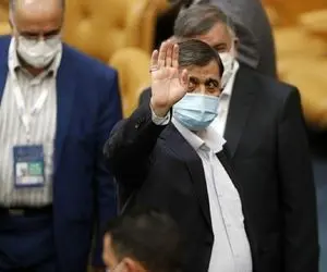 نامه آجورلو به استقلالی‌ها؛ فرهاد با قدرت می‌ماند