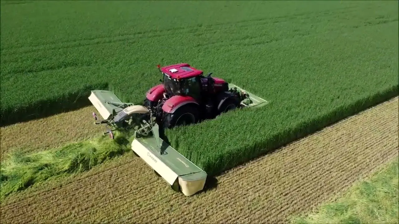 ماشین های کشاورزی معجزه گر؛ درو کردن زمین و مزرعه به بزرگی استادیوم آزدای تو 2 دقیقه 